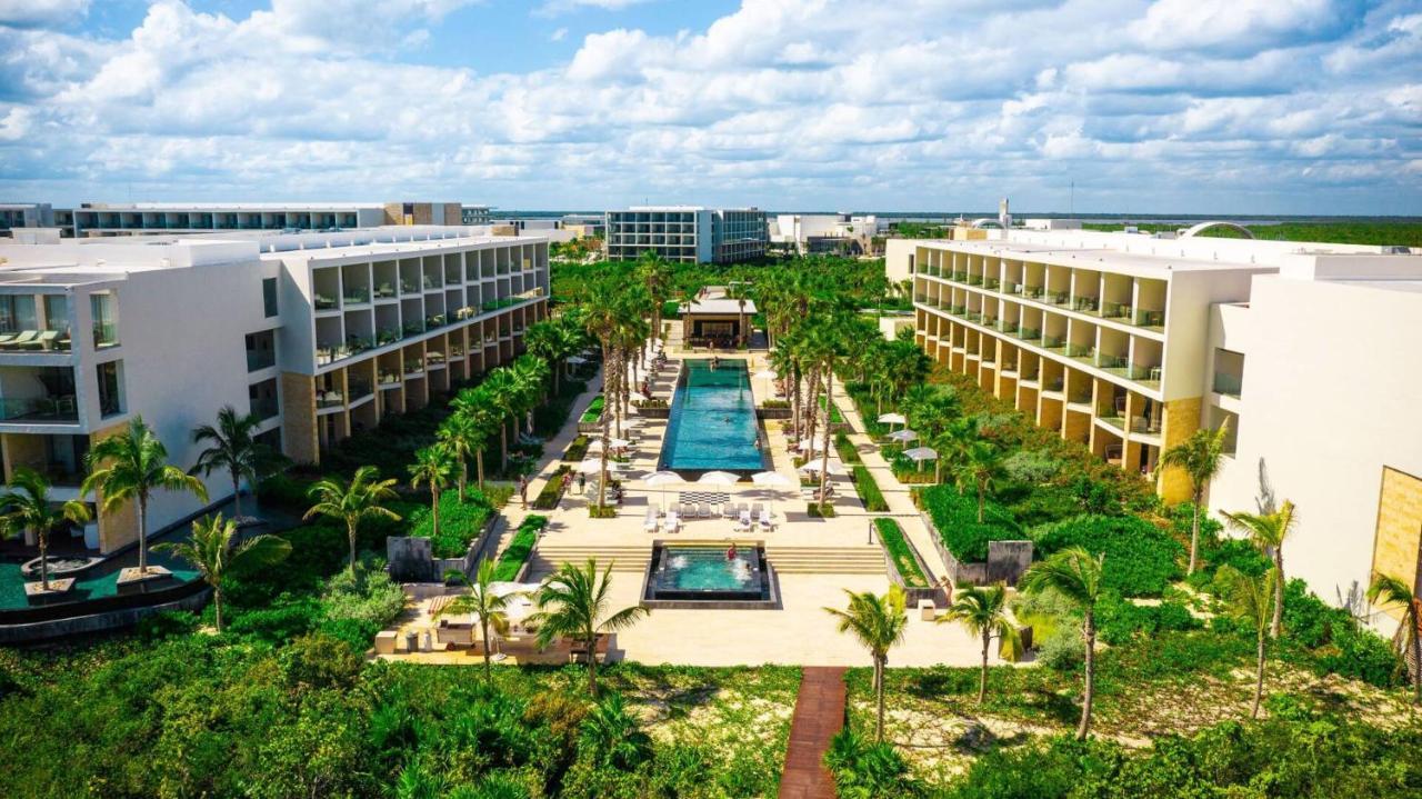 Family Selection At Grand Palladium Costa Mujeres Resort & Spa Cancun Exterior photo